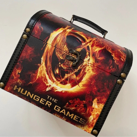 The Hunger Games Mockingjay Treasure Box Storage Chest Collector’s Item - Picture 2 of 15